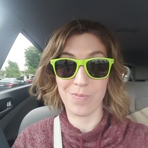 Meet your Posher, Stacie